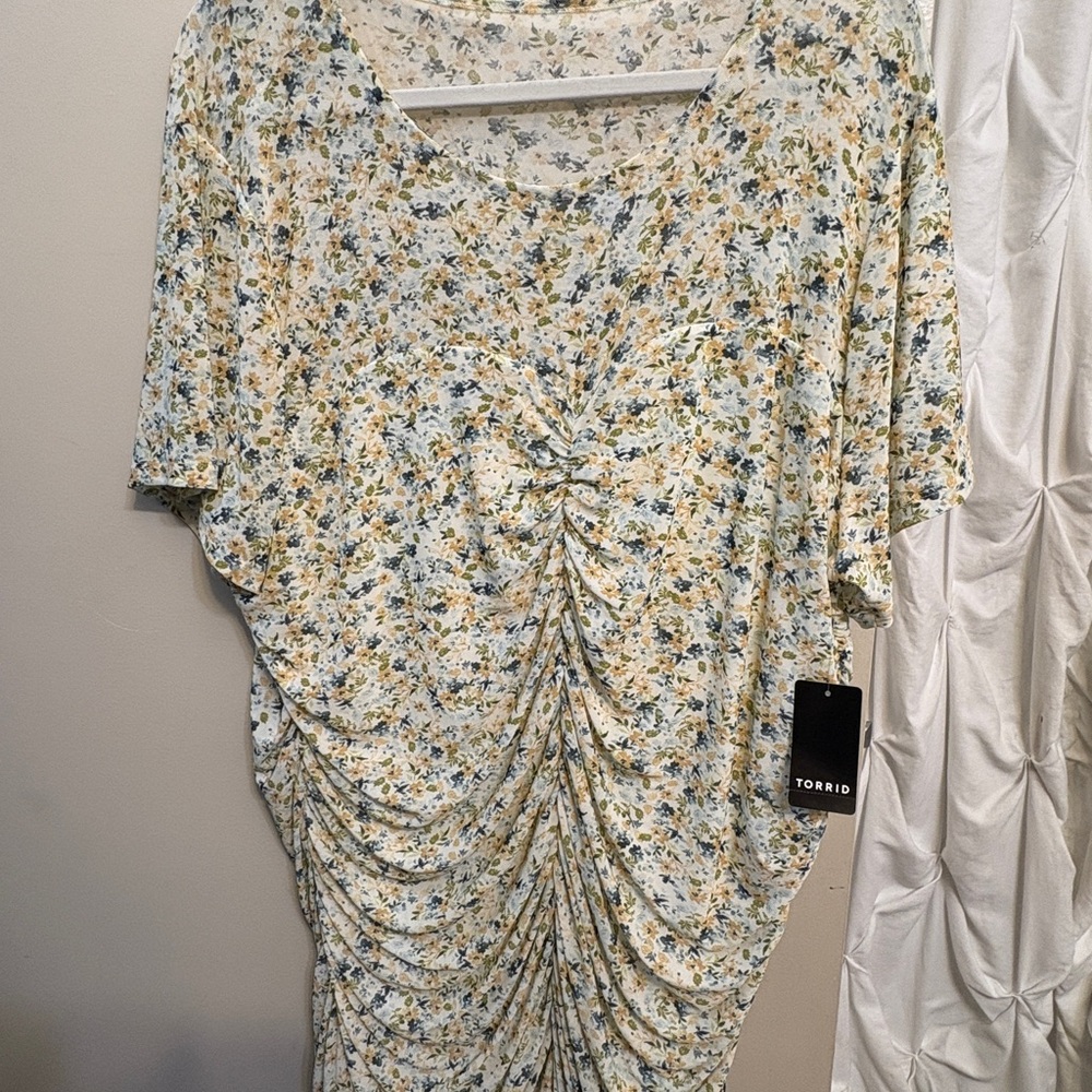 Torrid Floral Print Ruched Shirt